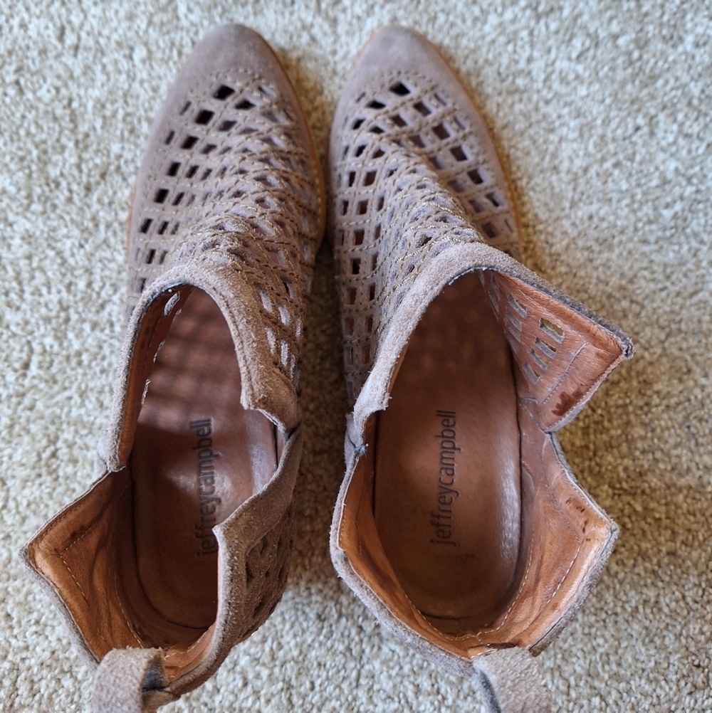 Jeffrey Campbell Taggart Ankle Boots. Taupe suede. Cutouts. Womens size 7 - Picture 5 of 8